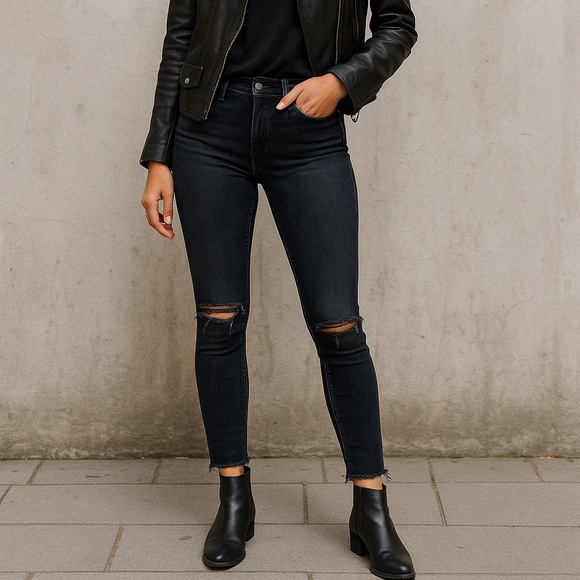 J Brand Dark Skinny Jeans with Distressed Knees - Picture 1 of 6